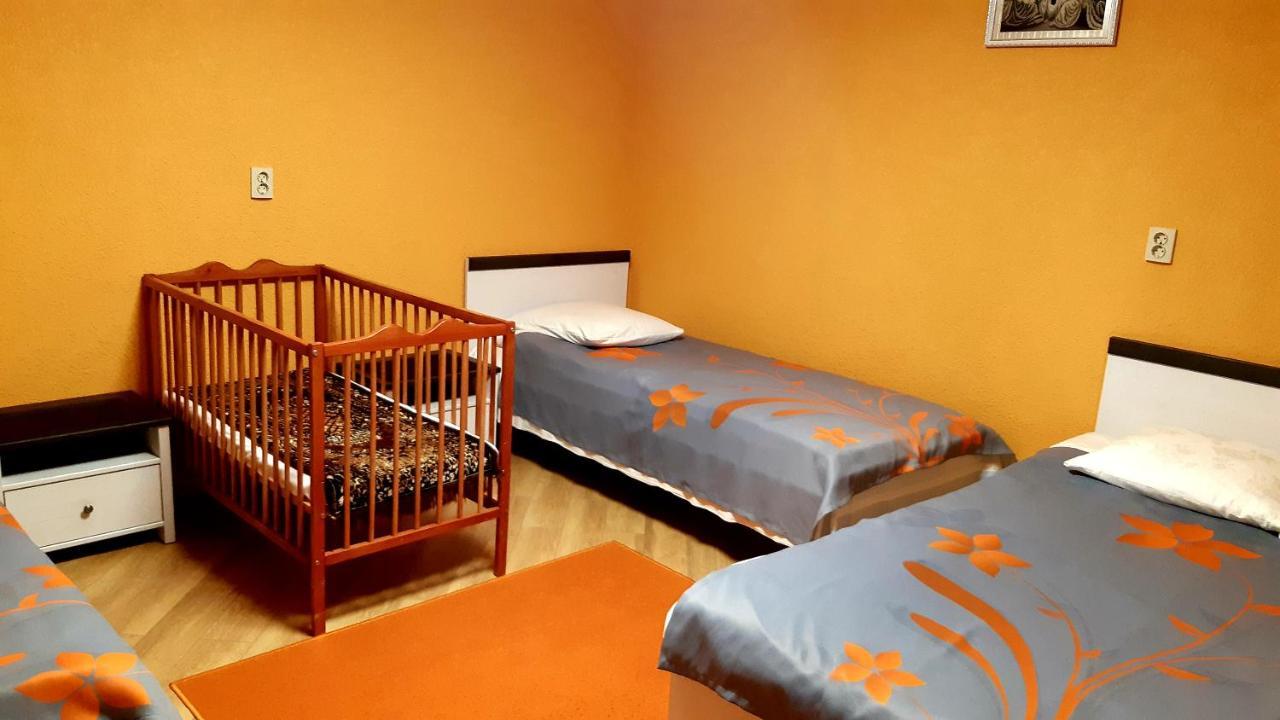 Dacha Podobovets 127 Hotel Room photo