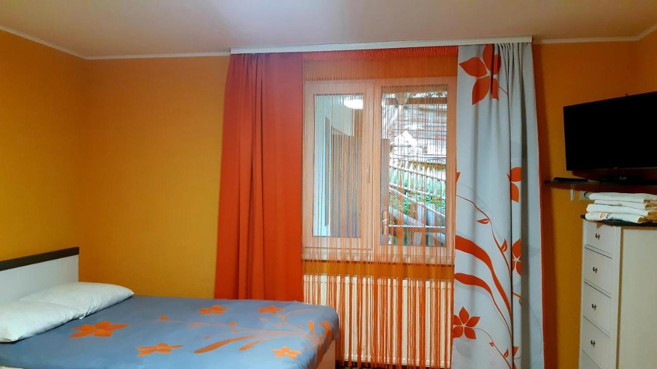 Dacha Podobovets 127 Hotel Room photo