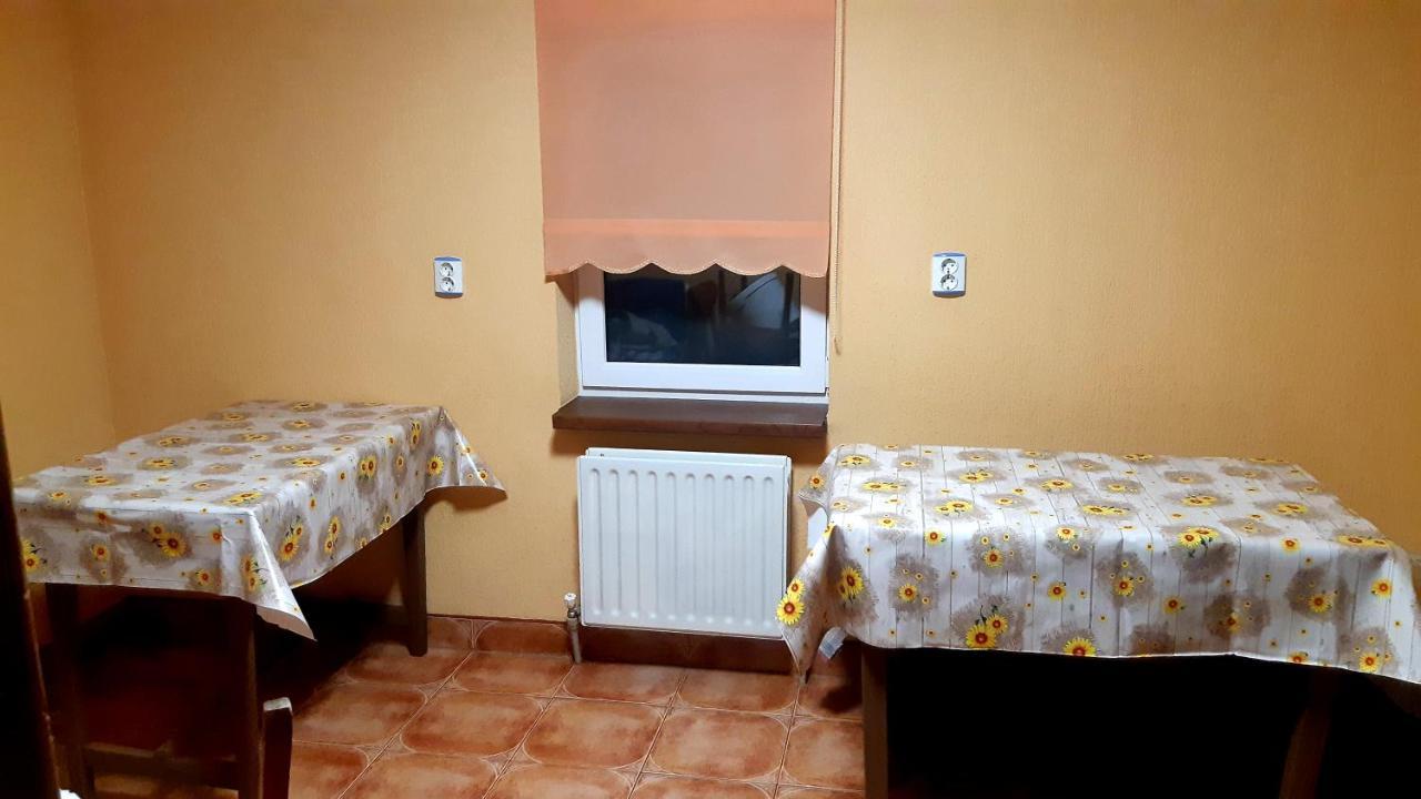 Dacha Podobovets 127 Hotel Exterior photo
